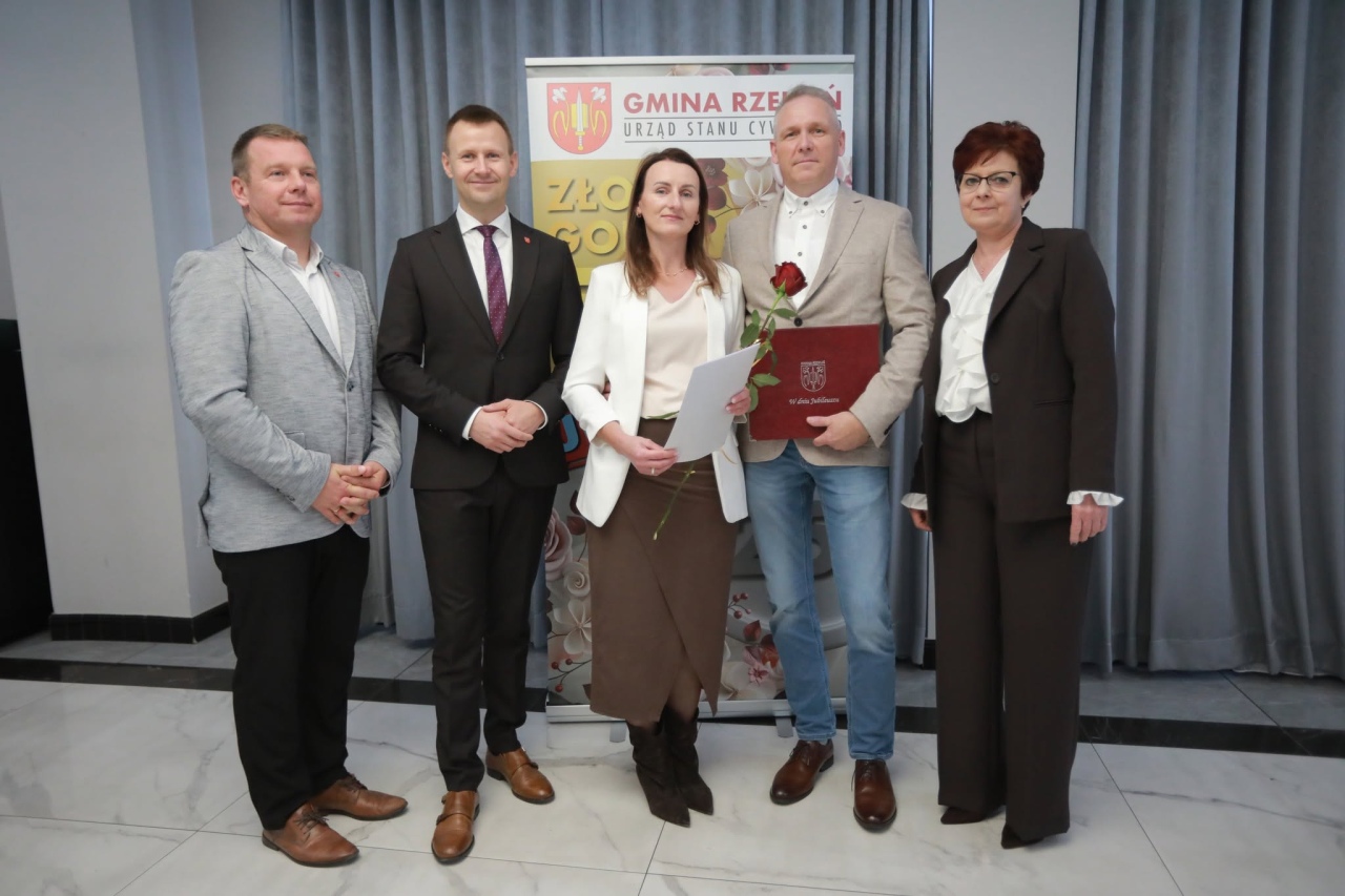 Medale i wyróżnienia dla małżeństw z gminy Rzekuń [13.10.2026]] - zdjęcie #61 - eOstroleka.pl
