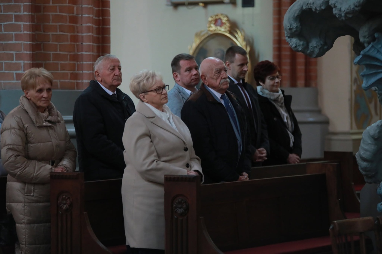 Medale i wyróżnienia dla małżeństw z gminy Rzekuń [13.10.2026]] - zdjęcie #31 - eOstroleka.pl