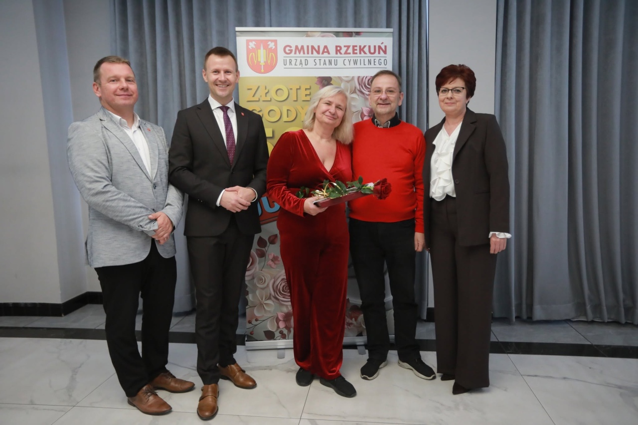 Medale i wyróżnienia dla małżeństw z gminy Rzekuń [13.10.2026]] - zdjęcie #15 - eOstroleka.pl
