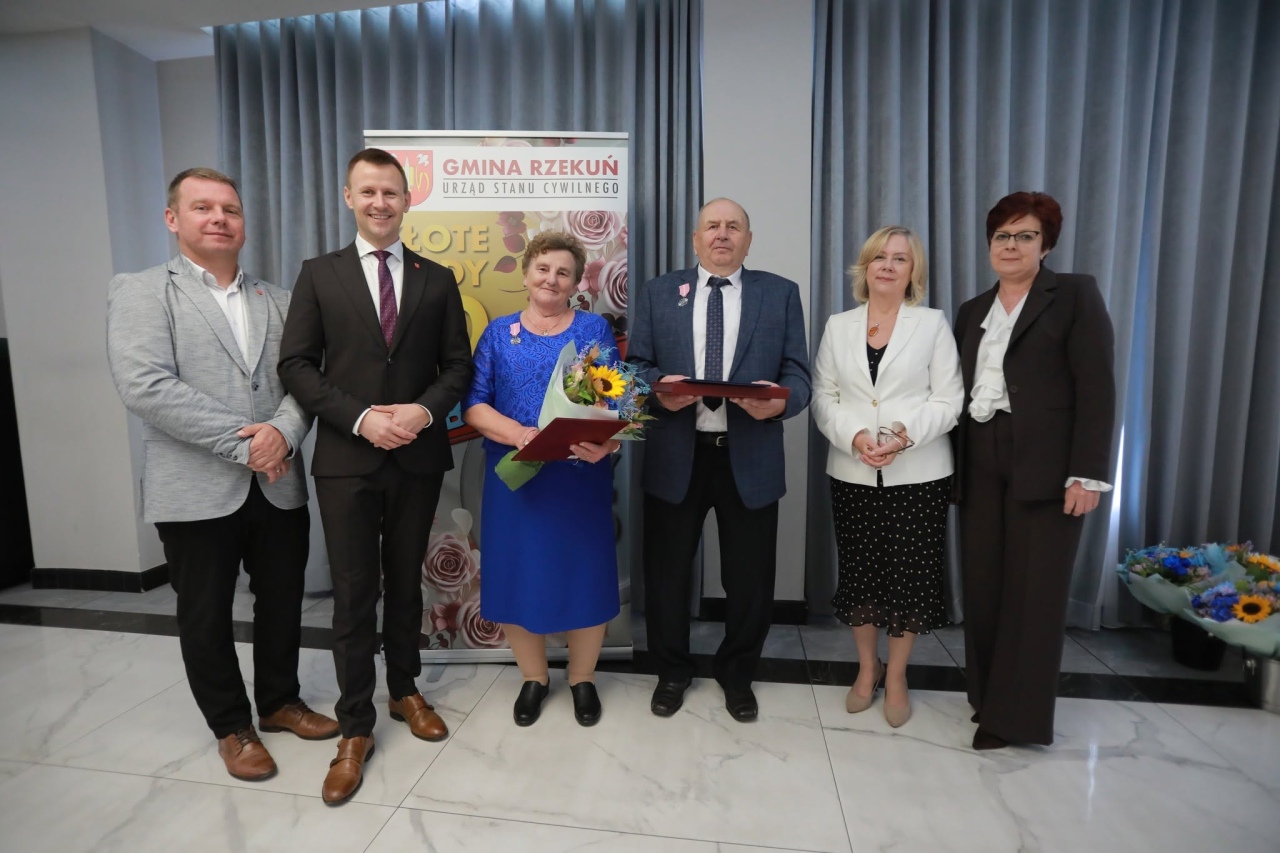 Medale i wyróżnienia dla małżeństw z gminy Rzekuń [13.10.2026]] - zdjęcie #5 - eOstroleka.pl