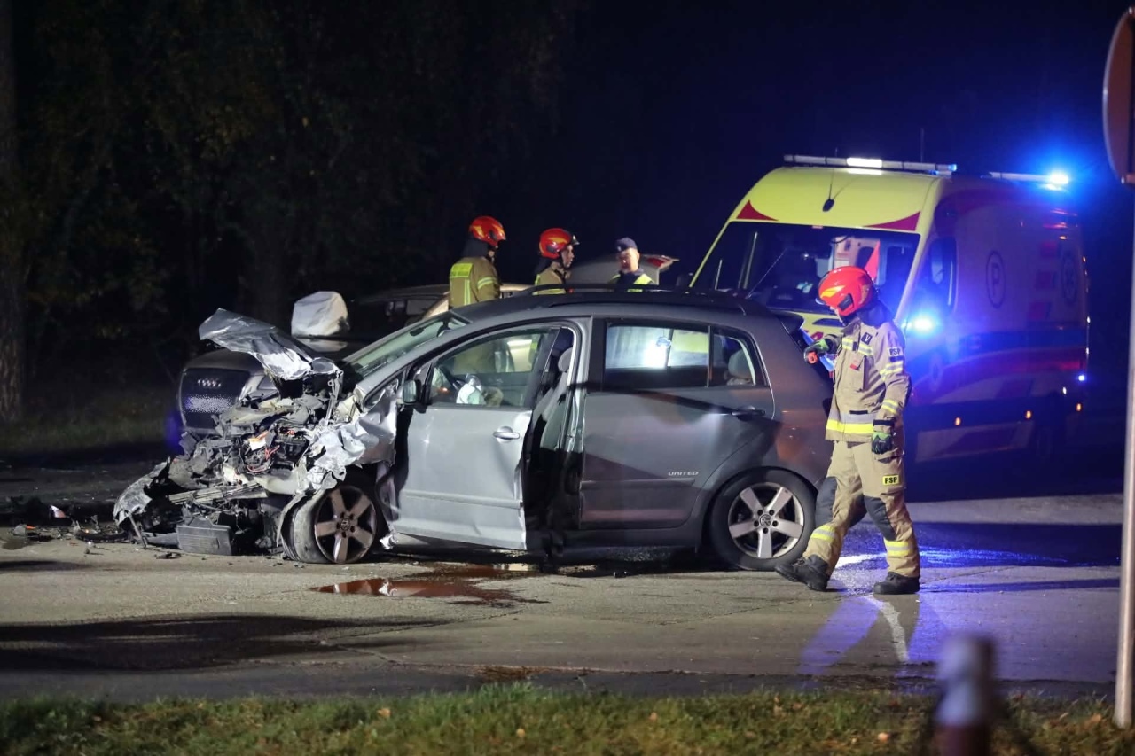 Wypadek w Kadzidle [16.10.2026] - zdjęcie #15 - eOstroleka.pl