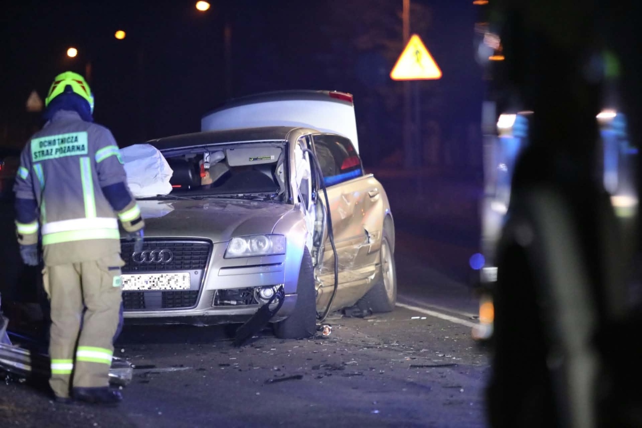 Wypadek w Kadzidle [16.10.2026] - zdjęcie #5 - eOstroleka.pl