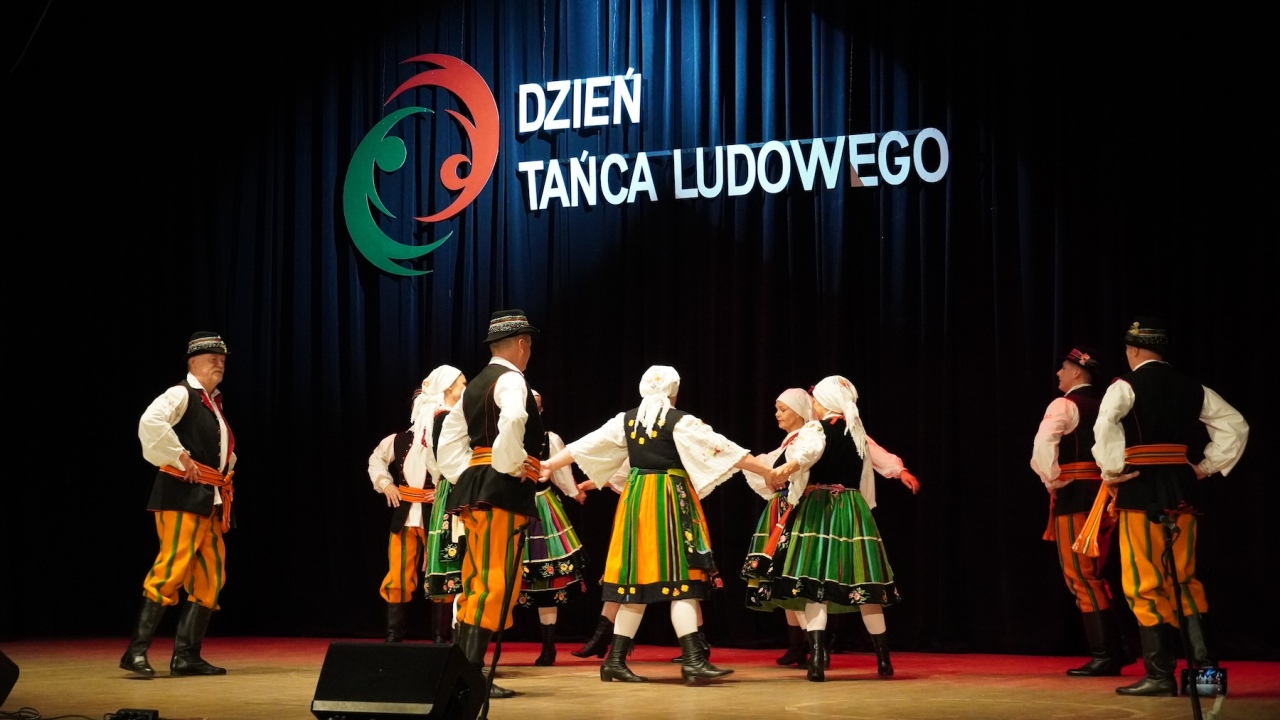 Dzień Tańca Ludowego w wykonaniu ZTL Ostrołęka [18.10.2026] - zdjęcie #56 - eOstroleka.pl