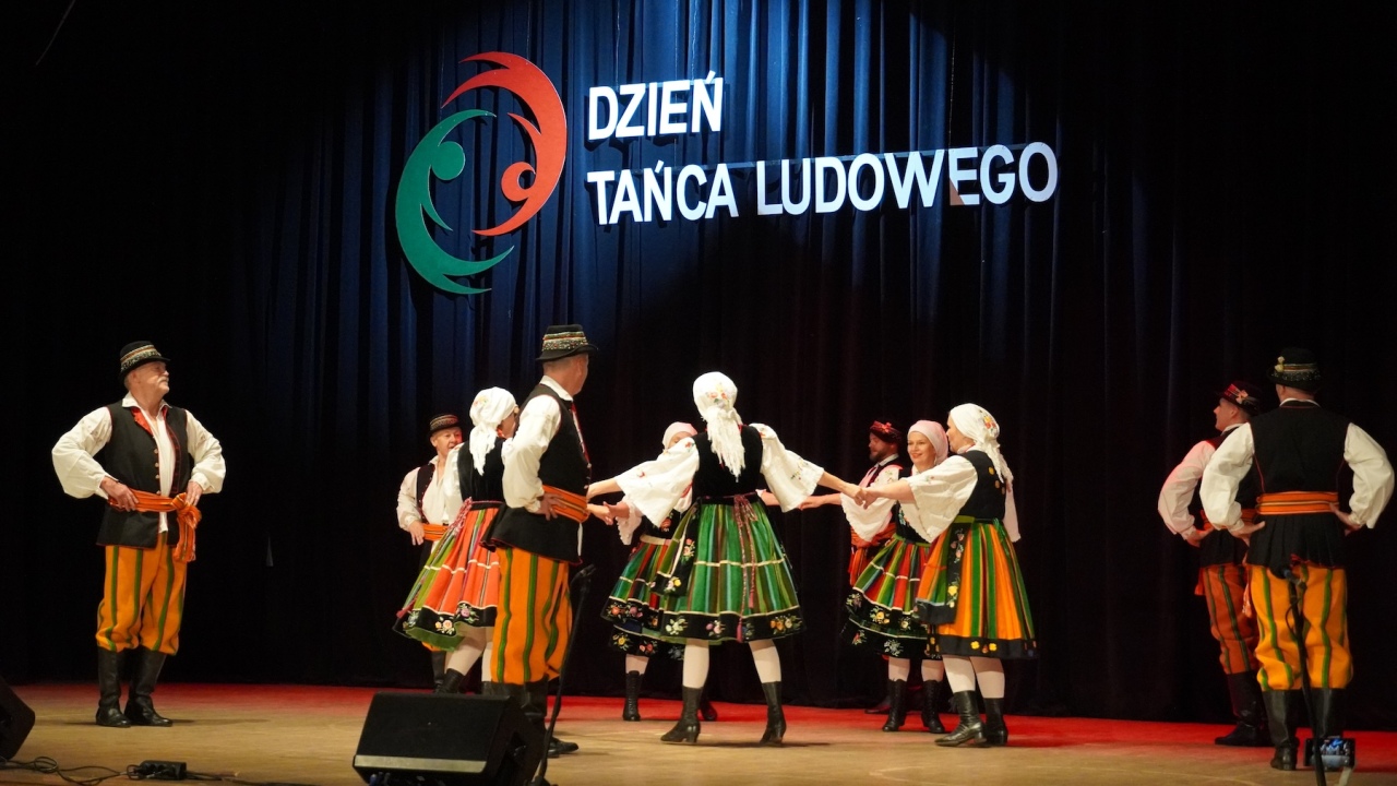 Dzień Tańca Ludowego w wykonaniu ZTL Ostrołęka [18.10.2026] - zdjęcie #55 - eOstroleka.pl