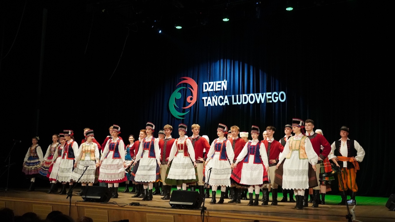 Dzień Tańca Ludowego w wykonaniu ZTL Ostrołęka [18.10.2026] - zdjęcie #50 - eOstroleka.pl