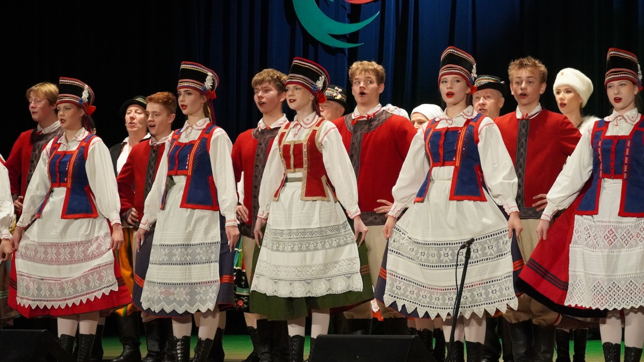 Dzień Tańca Ludowego w wykonaniu ZTL Ostrołęka [18.10.2026] - zdjęcie #46 - eOstroleka.pl
