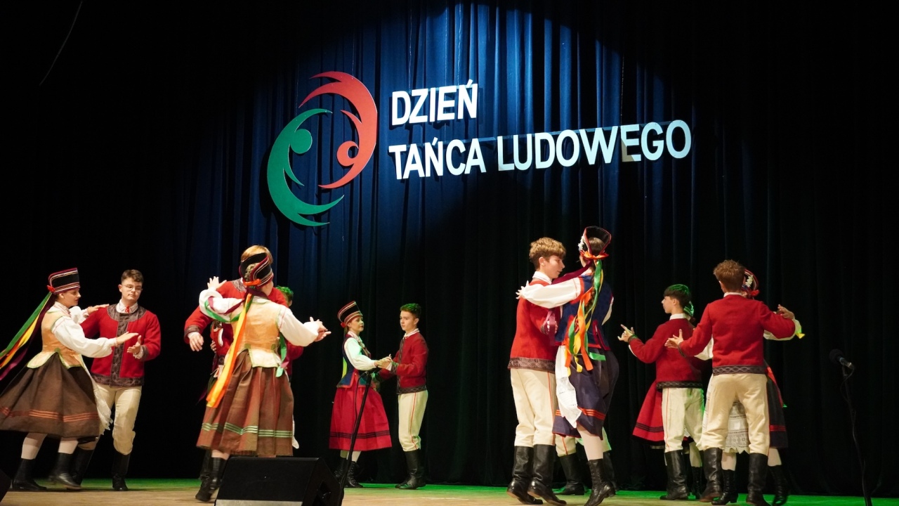 Dzień Tańca Ludowego w wykonaniu ZTL Ostrołęka [18.10.2026] - zdjęcie #10 - eOstroleka.pl