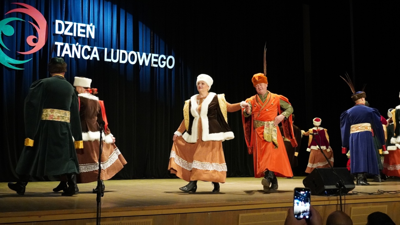 Dzień Tańca Ludowego w wykonaniu ZTL Ostrołęka [18.10.2026] - zdjęcie #111 - eOstroleka.pl