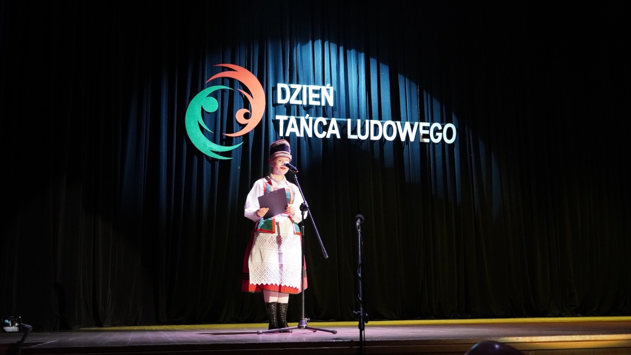 Dzień Tańca Ludowego w wykonaniu ZTL Ostrołęka [18.10.2026] - zdjęcie #108 - eOstroleka.pl