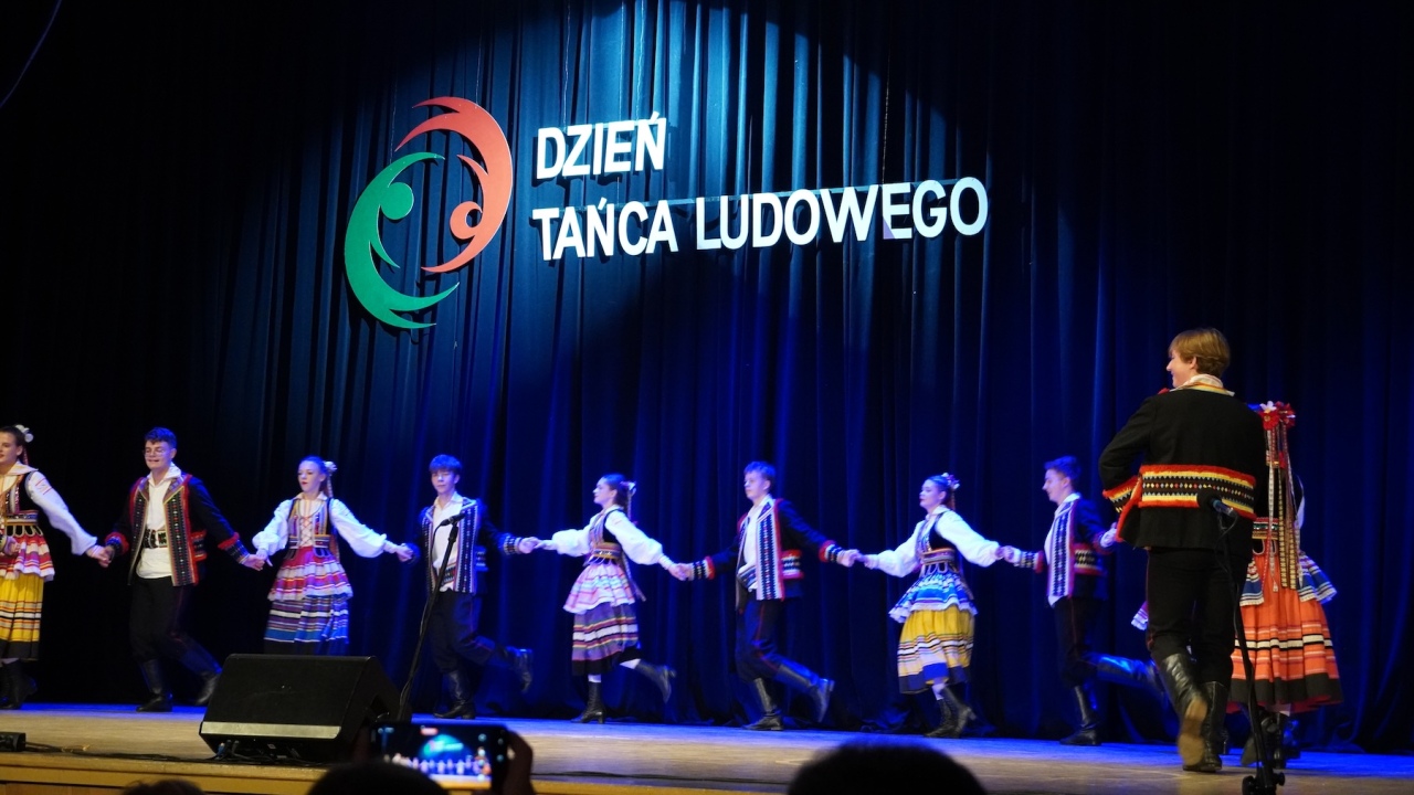 Dzień Tańca Ludowego w wykonaniu ZTL Ostrołęka [18.10.2026] - zdjęcie #87 - eOstroleka.pl