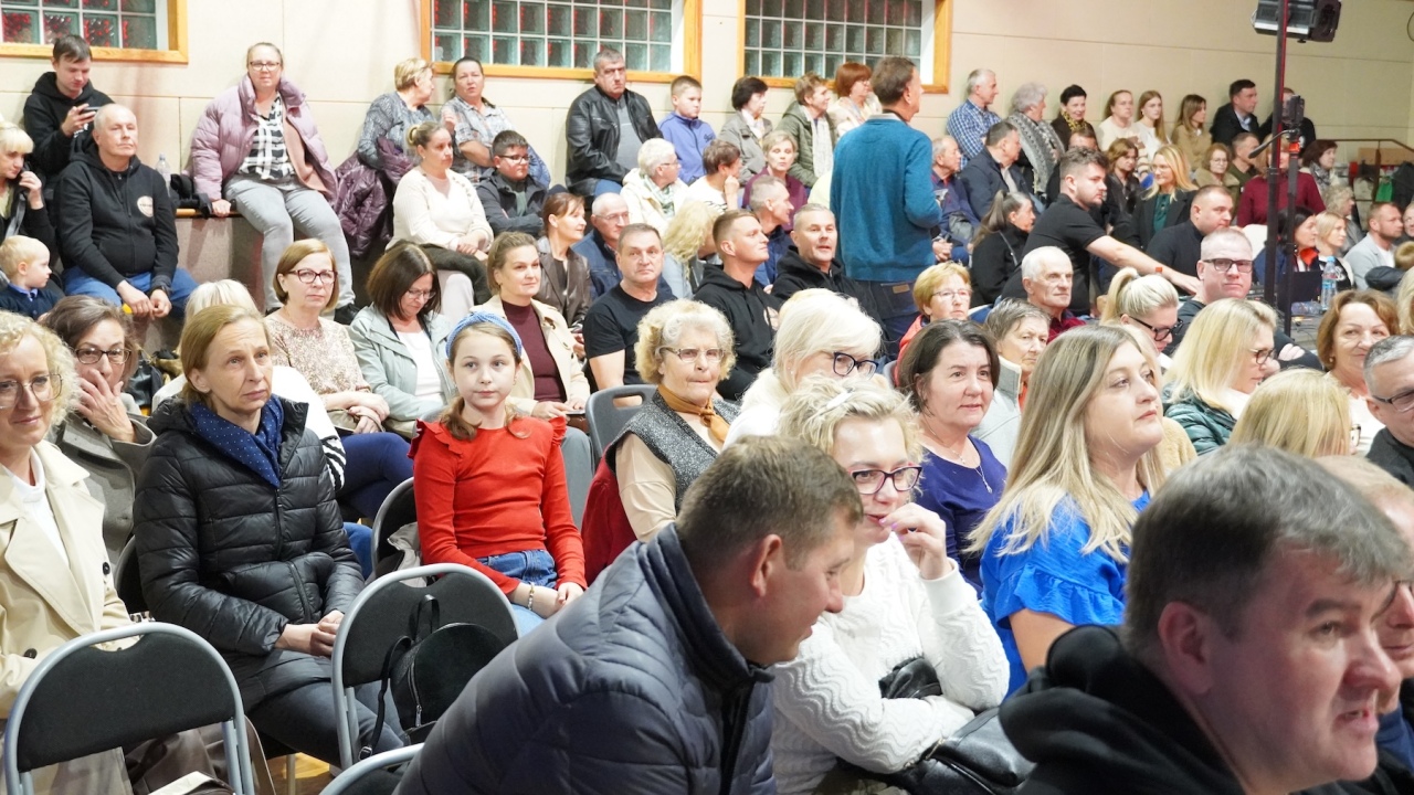 Koncert grupy Nazaret „Uwierz, wszystko możliwe jest” w Olszewie-Borkach [18.10.2026] - zdjęcie #36 - eOstroleka.pl