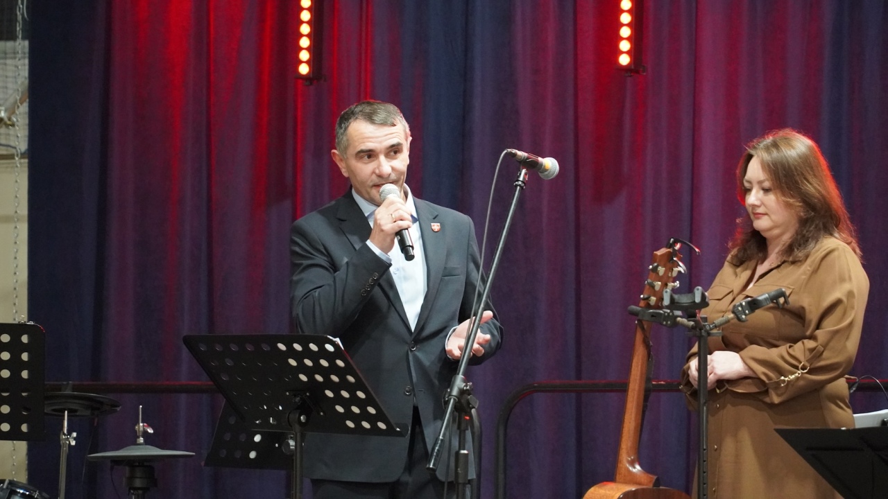 Koncert grupy Nazaret „Uwierz, wszystko możliwe jest” w Olszewie-Borkach [18.10.2026] - zdjęcie #28 - eOstroleka.pl