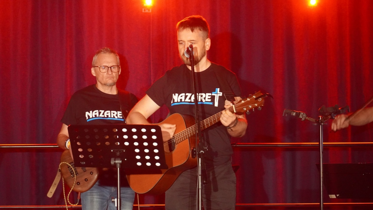 Koncert grupy Nazaret „Uwierz, wszystko możliwe jest” w Olszewie-Borkach [18.10.2026] - zdjęcie #24 - eOstroleka.pl