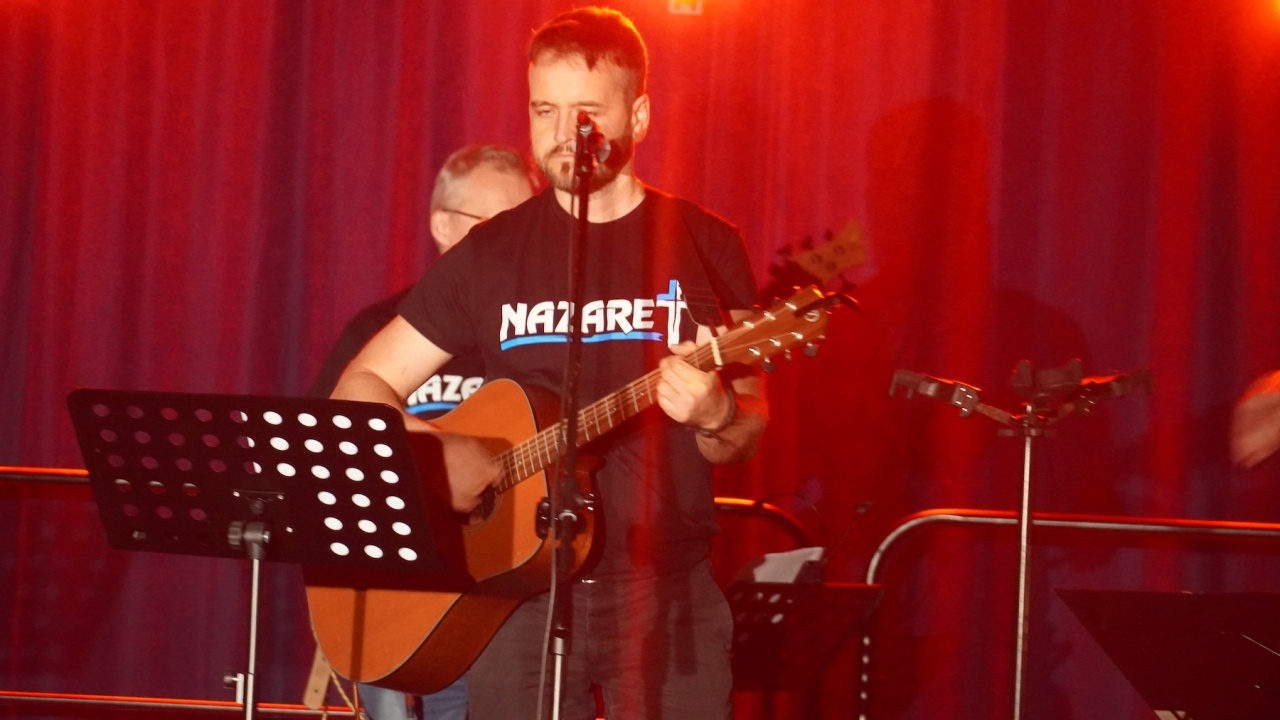 Koncert grupy Nazaret „Uwierz, wszystko możliwe jest” w Olszewie-Borkach [18.10.2026] - zdjęcie #12 - eOstroleka.pl