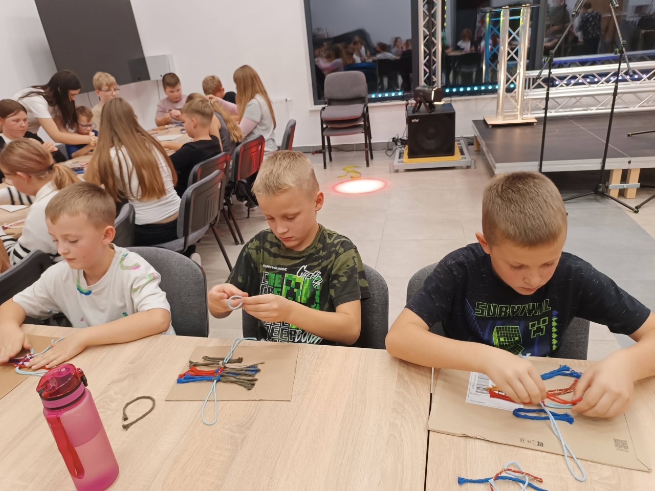 Cicha biblioteka? Nie tym razem! Noc Bibliotek w Laskowcu pełna emocji [16.10.2026] - zdjęcie #12 - eOstroleka.pl