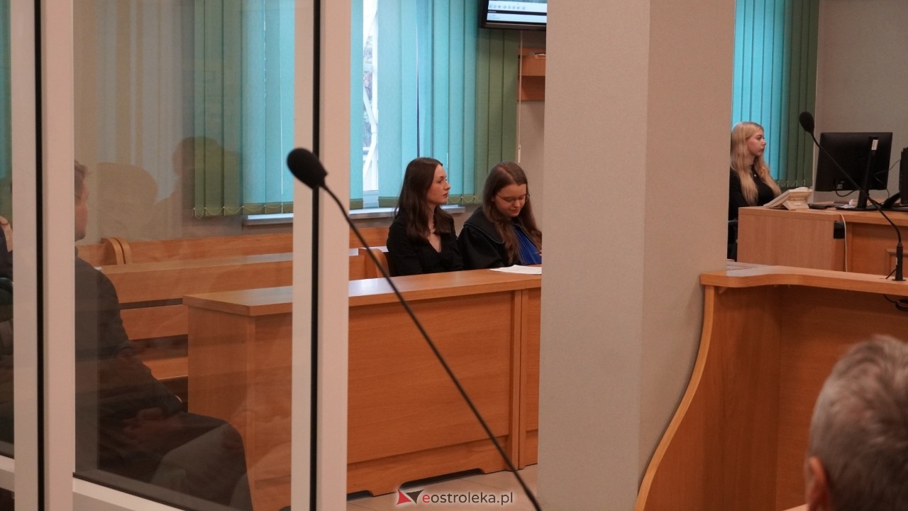 Symulacja rozprawy cywilnej w Sądzie Okręgowym w Ostrołęce [20.10.2026] - zdjęcie #20 - eOstroleka.pl