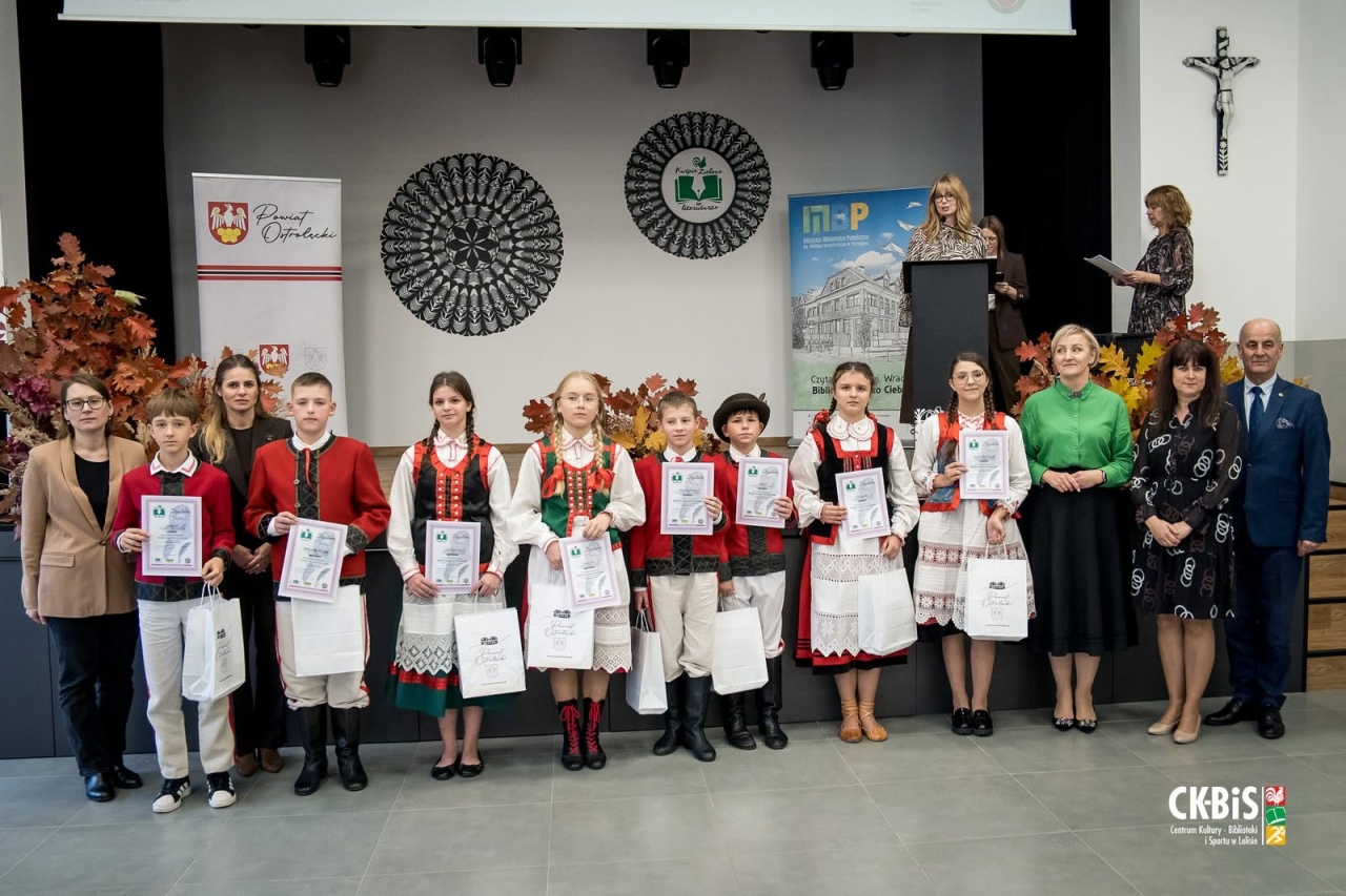 Finał XLIII Konkursu Recytatorskiego „Kurpie Zielone w Literaturze” [20.10.2026] - zdjęcie #54 - eOstroleka.pl