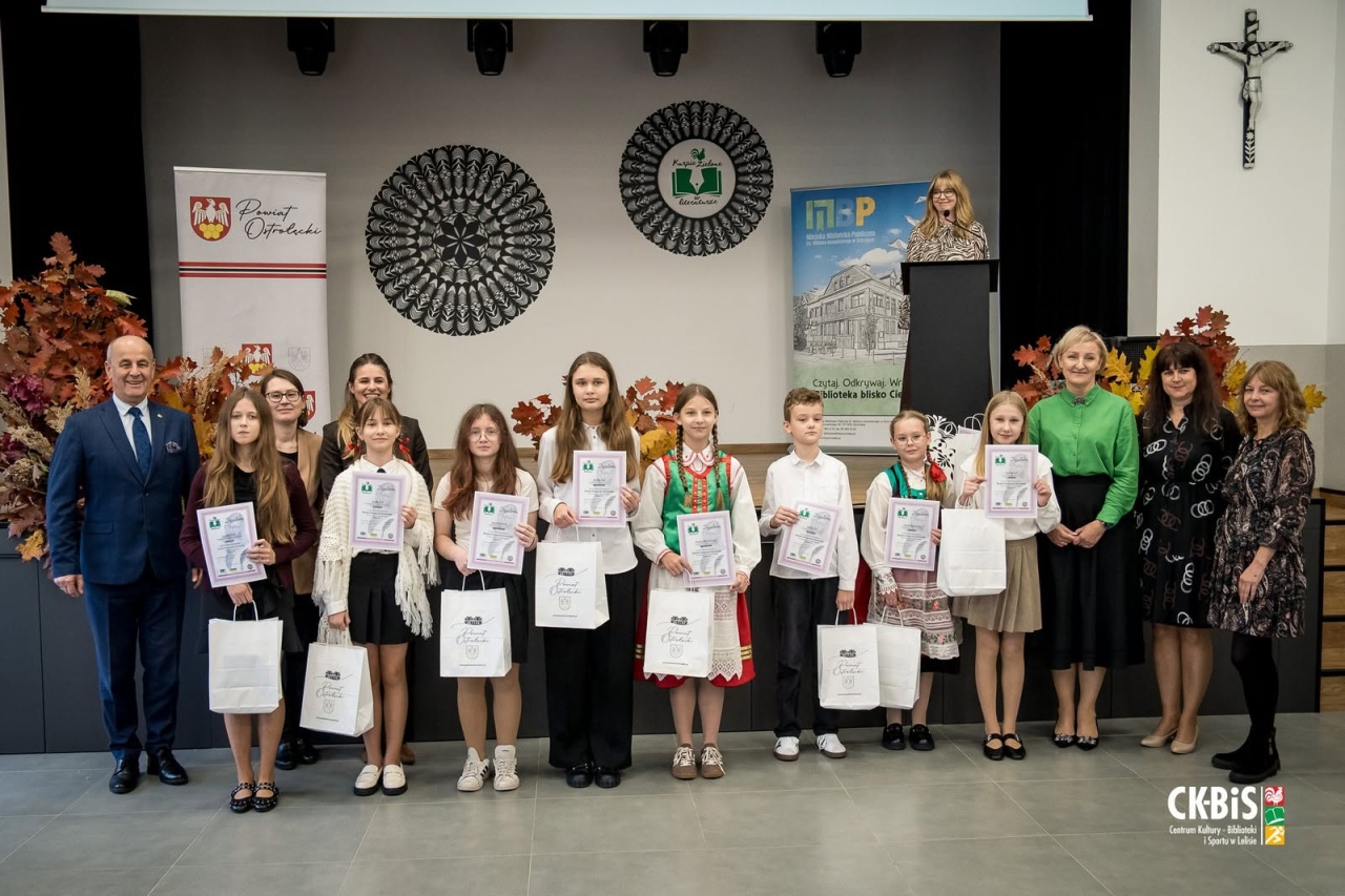 Finał XLIII Konkursu Recytatorskiego „Kurpie Zielone w Literaturze” [20.10.2026] - zdjęcie #21 - eOstroleka.pl