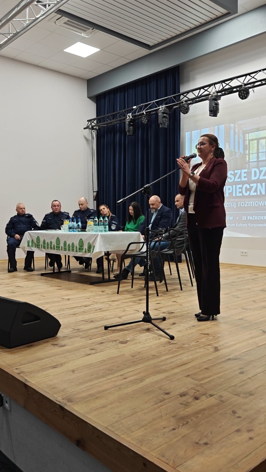 Bezpieczeństwo dzieci najważniejsze. Ważna debata w Kadzidle [21.10.2026] - zdjęcie #5 - eOstroleka.pl