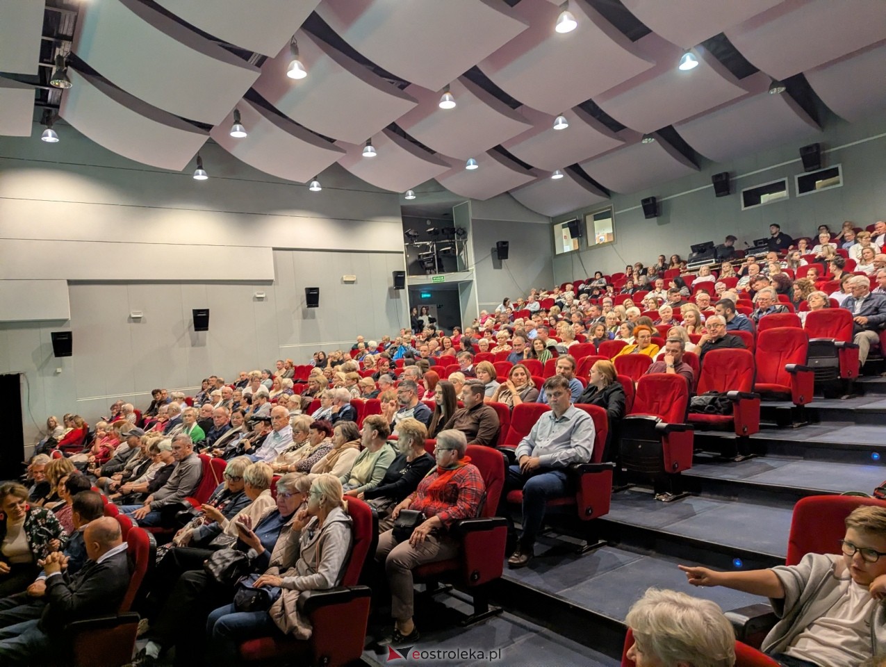 Koncert Kasi Dereń w Ostrołęce [22.10.2026] - zdjęcie #40 - eOstroleka.pl
