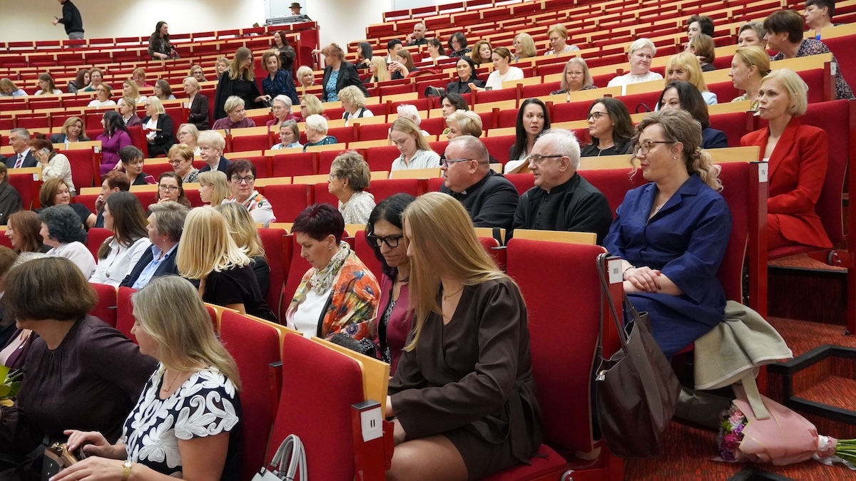 Obchody XXXV-lecia utworzenia Samorządu Pielęgniarek i Położnych w Ostrołęce [22.10.2026] - zdjęcie #172 - eOstroleka.pl