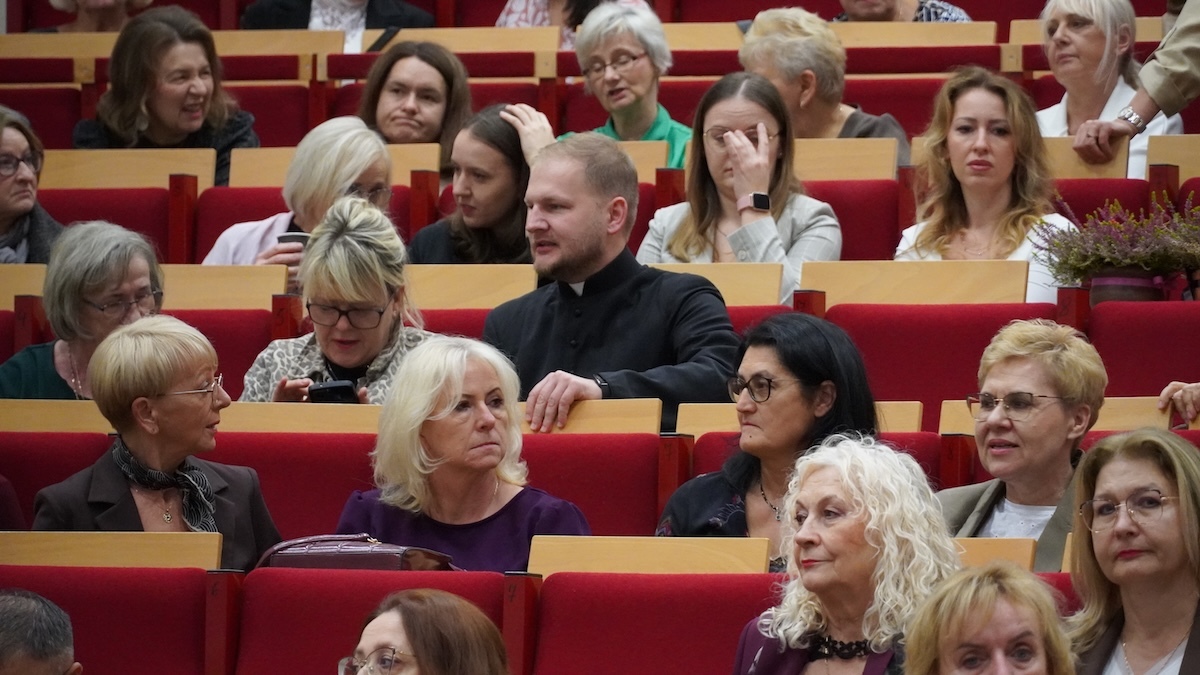 Obchody XXXV-lecia utworzenia Samorządu Pielęgniarek i Położnych w Ostrołęce [22.10.2026] - zdjęcie #158 - eOstroleka.pl