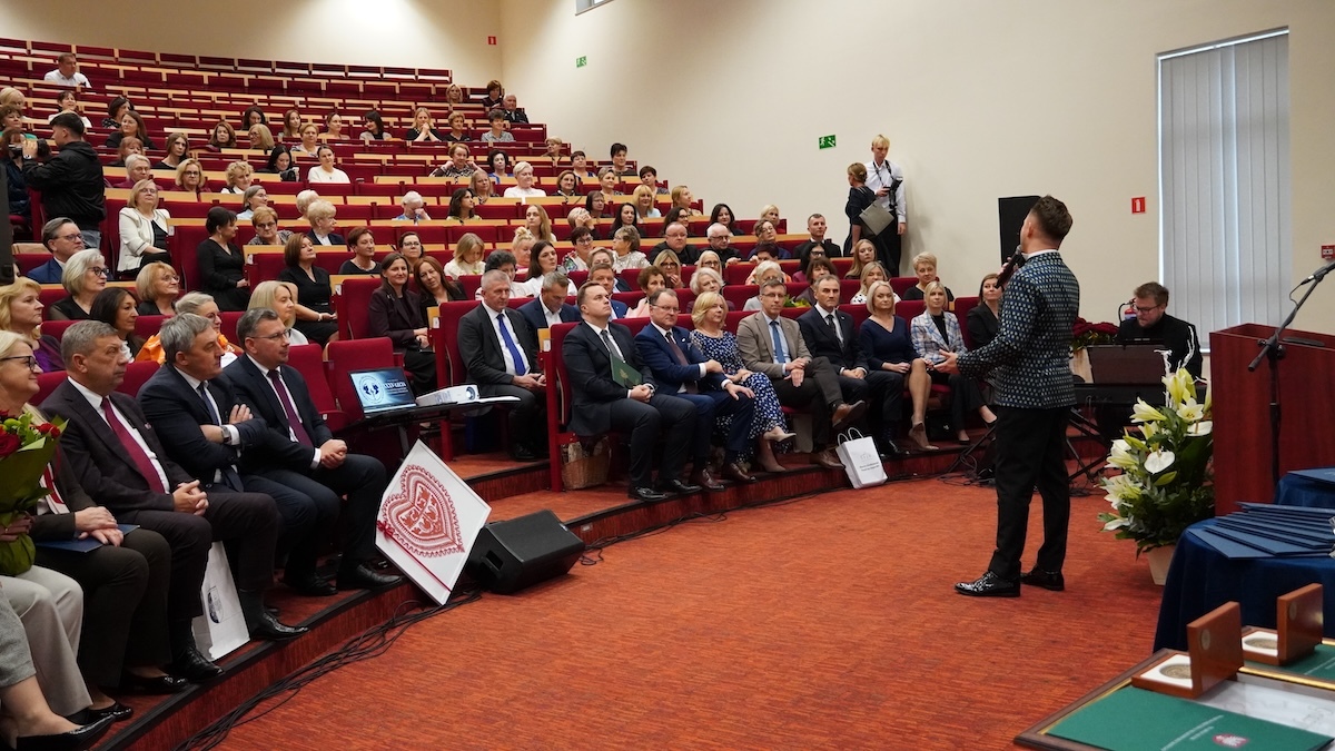 Obchody XXXV-lecia utworzenia Samorządu Pielęgniarek i Położnych w Ostrołęce [22.10.2026] - zdjęcie #120 - eOstroleka.pl
