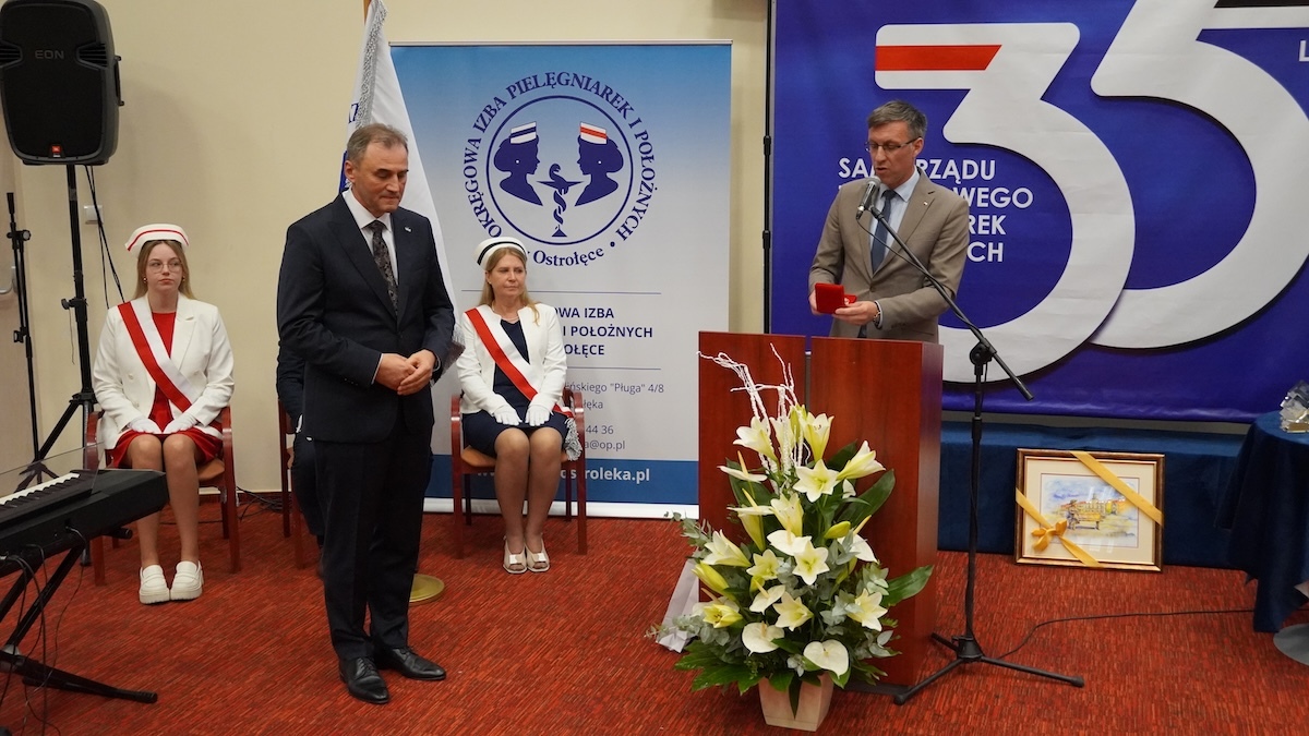 Obchody XXXV-lecia utworzenia Samorządu Pielęgniarek i Położnych w Ostrołęce [22.10.2026] - zdjęcie #61 - eOstroleka.pl