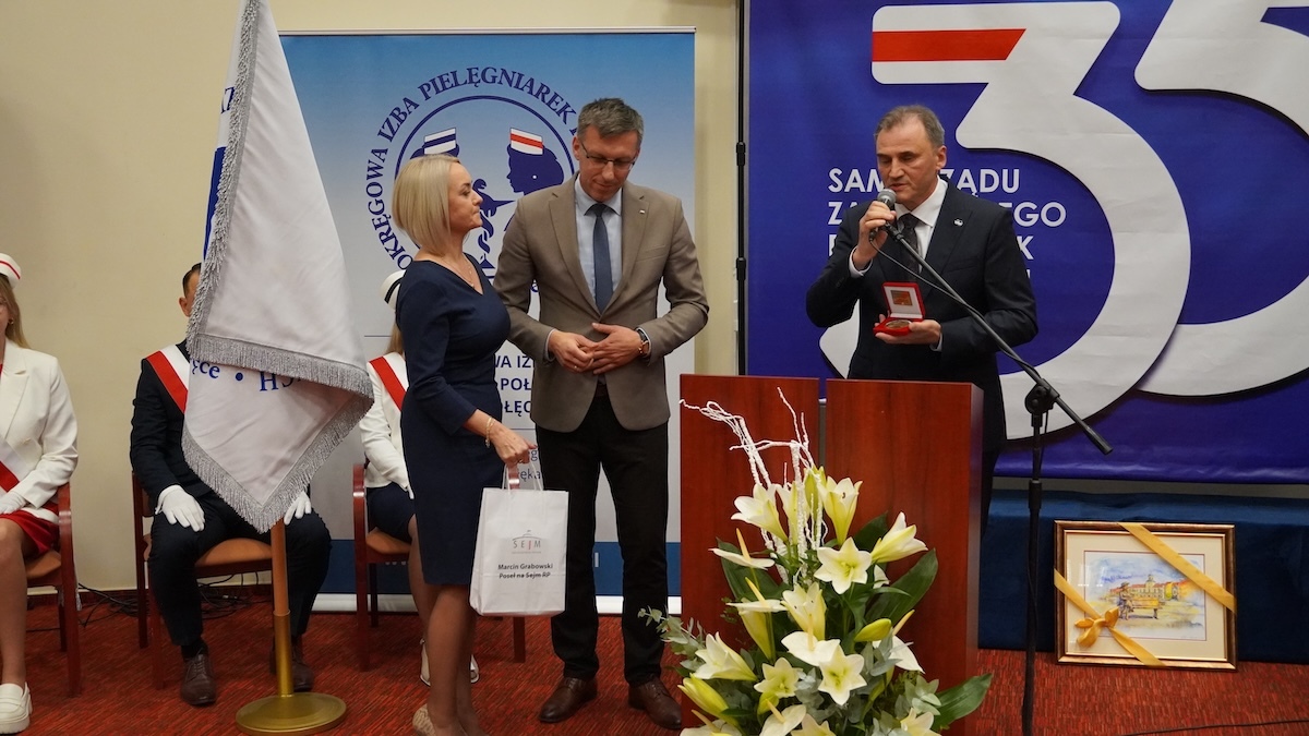 Obchody XXXV-lecia utworzenia Samorządu Pielęgniarek i Położnych w Ostrołęce [22.10.2026] - zdjęcie #52 - eOstroleka.pl