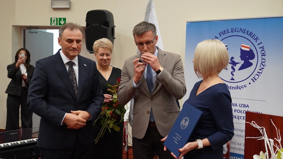 Obchody XXXV-lecia utworzenia Samorządu Pielęgniarek i Położnych w Ostrołęce [22.10.2026] - zdjęcie #44 - eOstroleka.pl