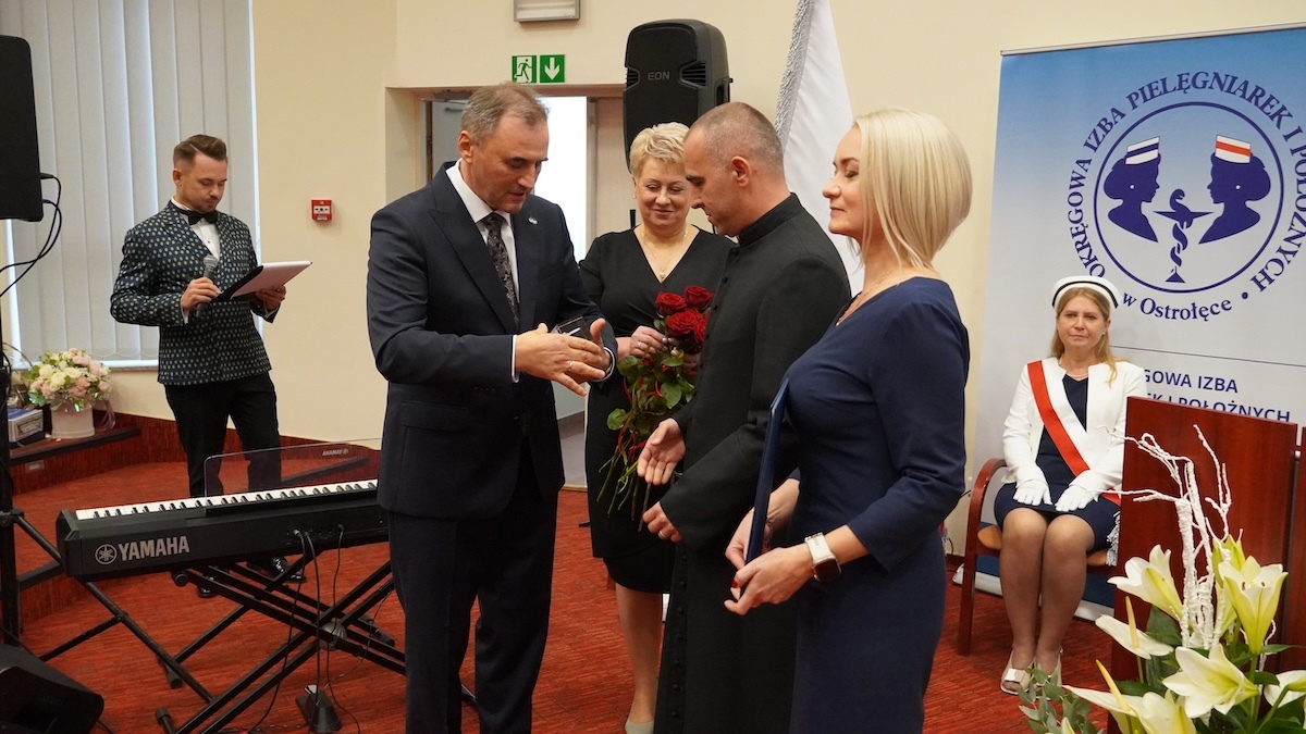 Obchody XXXV-lecia utworzenia Samorządu Pielęgniarek i Położnych w Ostrołęce [22.10.2026] - zdjęcie #24 - eOstroleka.pl