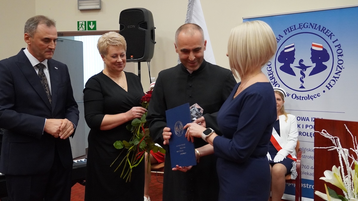 Obchody XXXV-lecia utworzenia Samorządu Pielęgniarek i Położnych w Ostrołęce [22.10.2026] - zdjęcie #21 - eOstroleka.pl