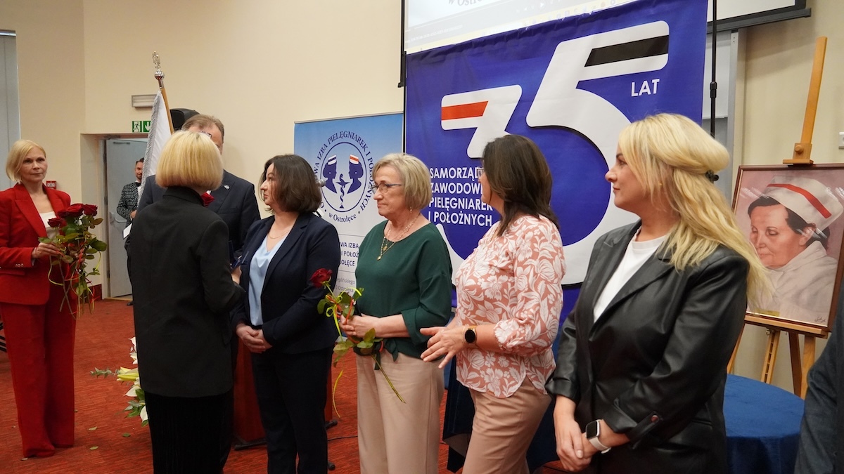 Obchody XXXV-lecia utworzenia Samorządu Pielęgniarek i Położnych w Ostrołęce [22.10.2026] - zdjęcie #169 - eOstroleka.pl