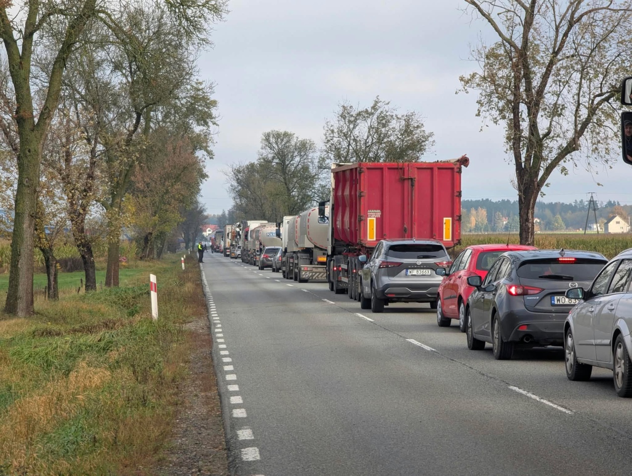 Wypadek w Dylewie [23.10.2026] - zdjęcie #18 - eOstroleka.pl