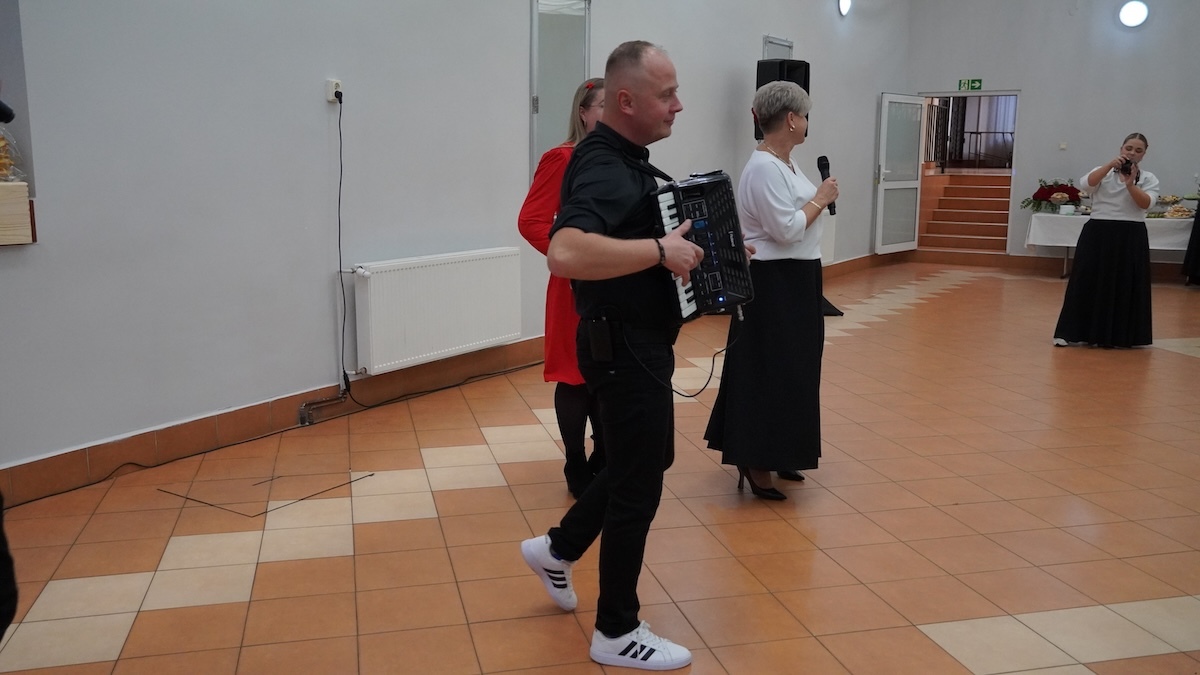 IV Przegląd Pieśni Biesiadnej oraz jubileusz 5-lecia KGW Troszynianki [24.10.2026] - zdjęcie #209 - eOstroleka.pl