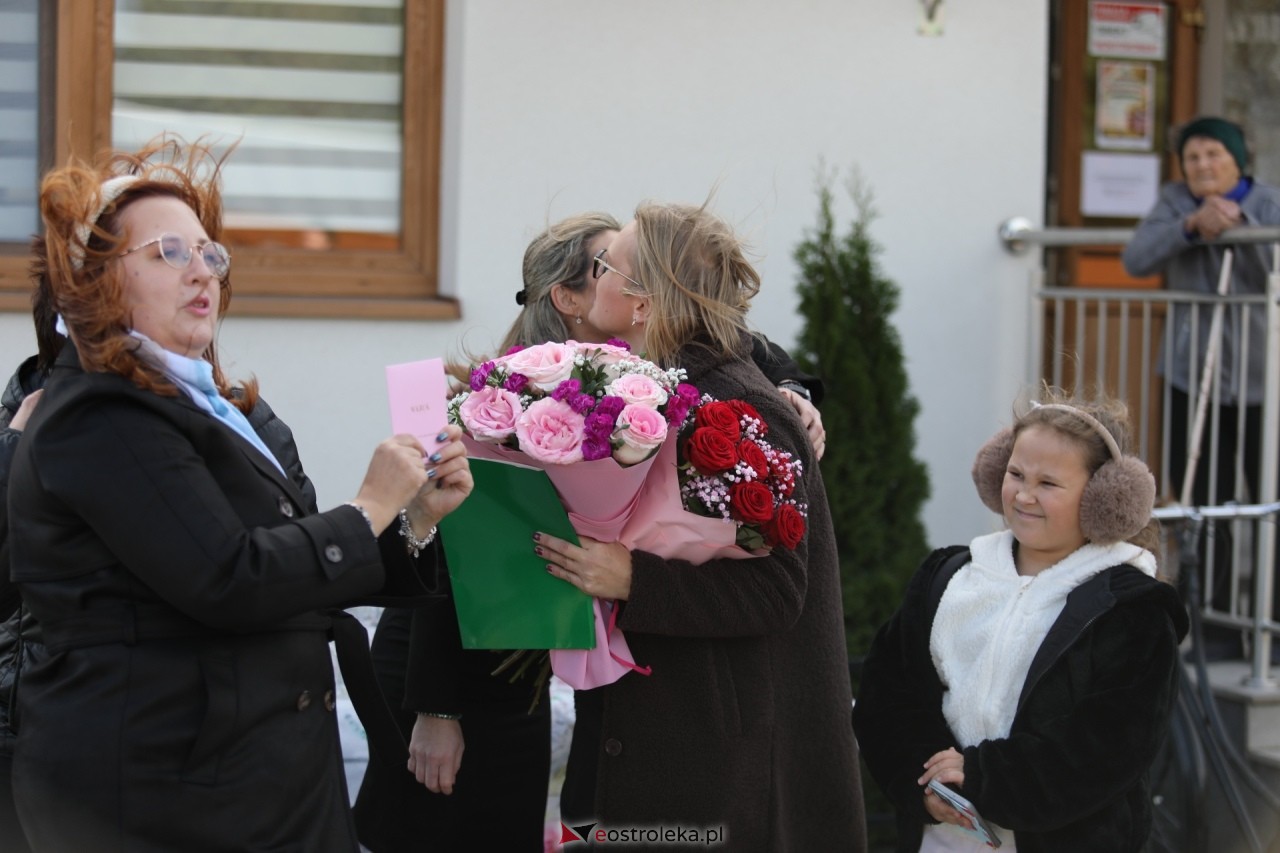 Prezentacja kurpiowskiego witacza we wsi Żebry Wierzchlas [25.10.2026] - zdjęcie #39 - eOstroleka.pl