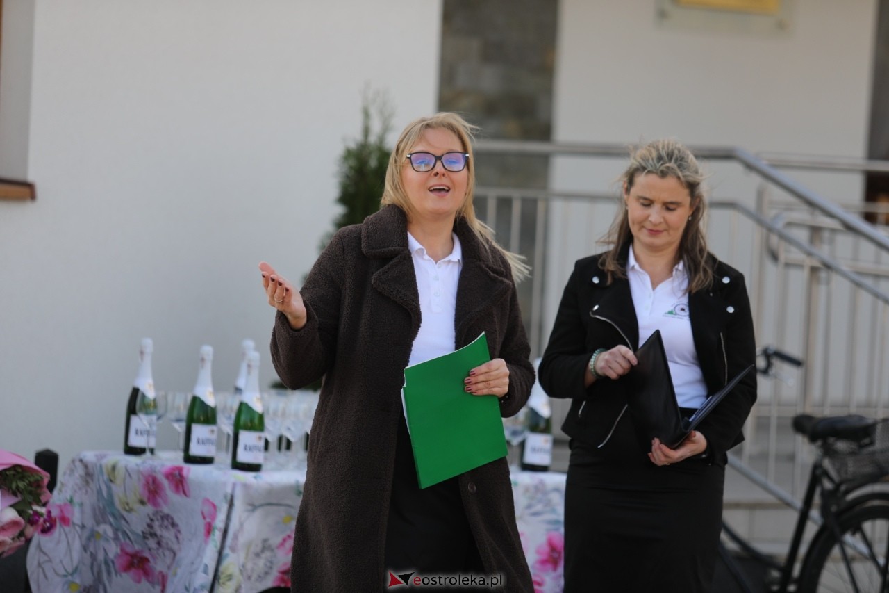Prezentacja kurpiowskiego witacza we wsi Żebry Wierzchlas [25.10.2026] - zdjęcie #20 - eOstroleka.pl