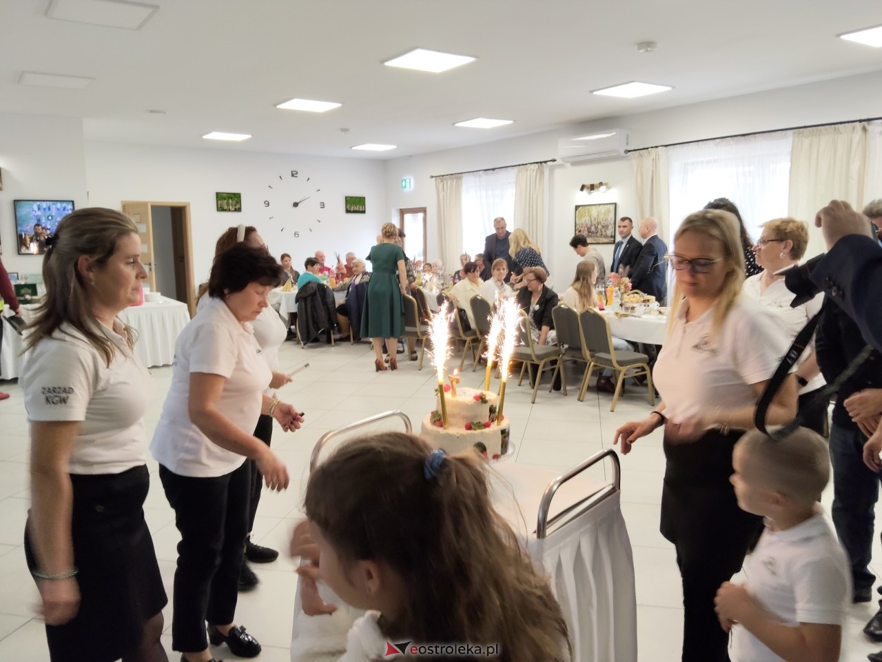 Prezentacja kurpiowskiego witacza we wsi Żebry Wierzchlas [25.10.2026] - zdjęcie #11 - eOstroleka.pl