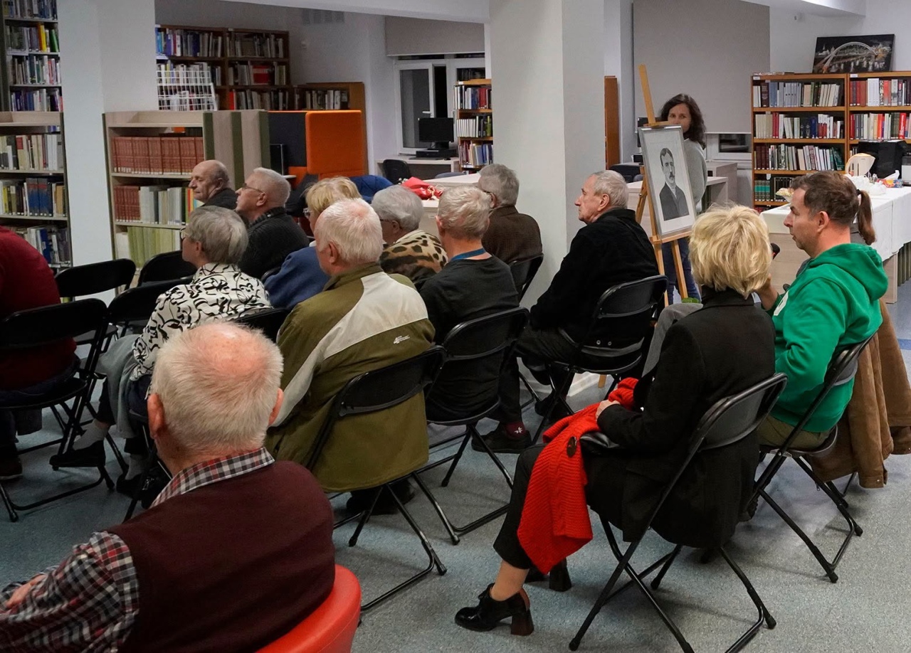 Czyste miasto to woda i powietrze. Ciekawa rozmowa z ekologiem w ostrołęckiej bibliotece [26.10.2026] - zdjęcie #6 - eOstroleka.pl