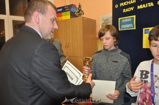 Turniej szachowy o puchar Przewodniczącego Rady Miasta [13.I.2012] - zdjęcie #28 - eOstroleka.pl
