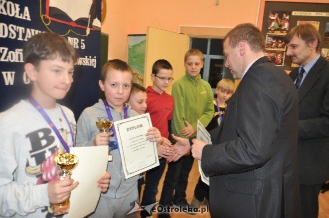 Turniej szachowy o puchar Przewodniczącego Rady Miasta [13.I.2012] - zdjęcie #29 - eOstroleka.pl