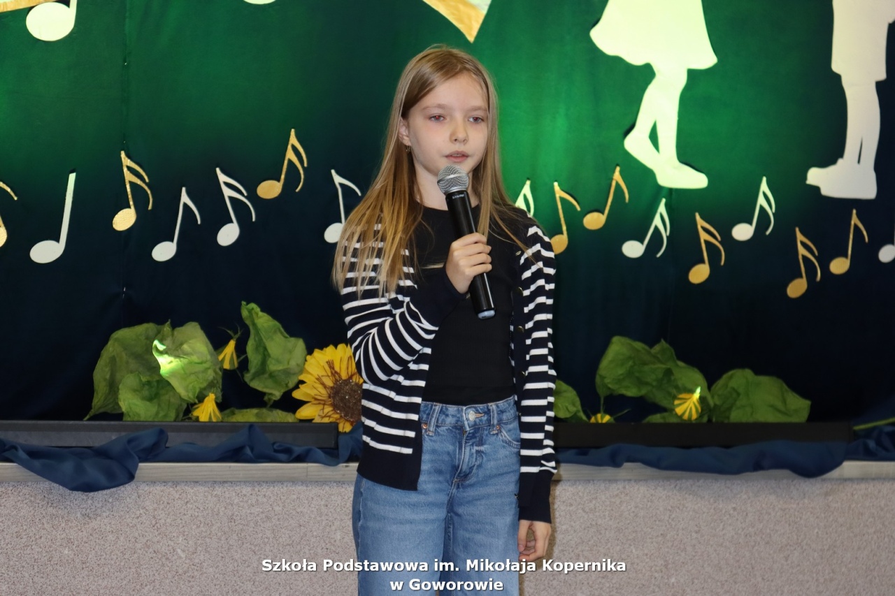 Młode talenty znowu na scenie! Za nami XII Festiwal Piosenki Uczniowskiej „Nutka” w Goworowie [26.10.2026] - zdjęcie #12 - eOstroleka.pl