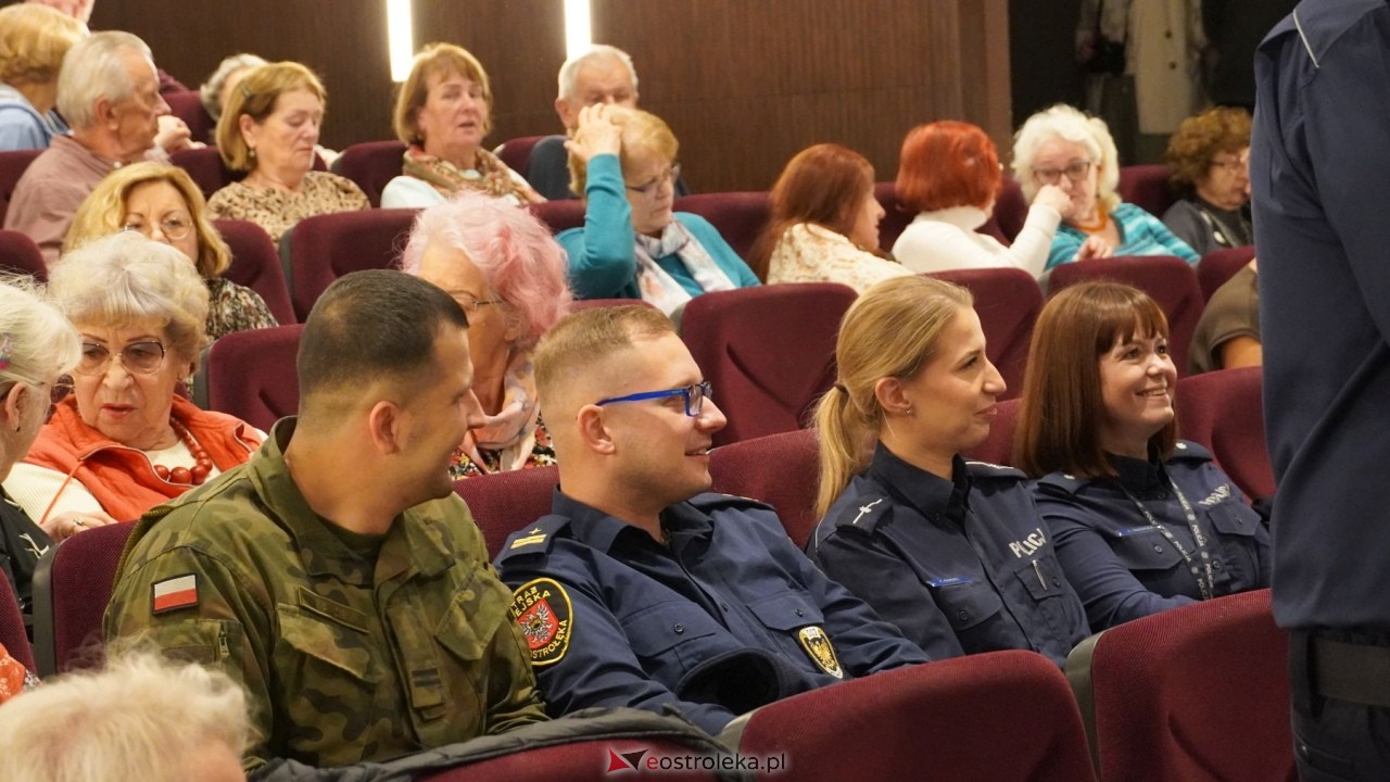 Kampania Nie pozwól, żeby ominęło cię życie Komendy Miejskiej Policji w Ostrołęce [28.10.2026] - zdjęcie #21 - eOstroleka.pl