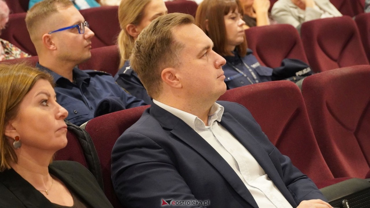 Kampania Nie pozwól, żeby ominęło cię życie Komendy Miejskiej Policji w Ostrołęce [28.10.2026] - zdjęcie #7 - eOstroleka.pl