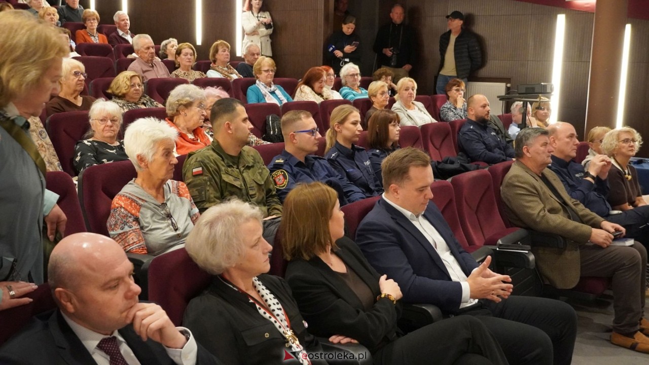 Kampania Nie pozwól, żeby ominęło cię życie Komendy Miejskiej Policji w Ostrołęce [28.10.2026] - zdjęcie #5 - eOstroleka.pl