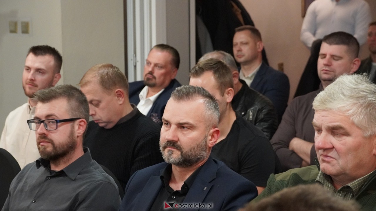 Spotkanie lokalnych struktur Konfederacji w Ostrołęce z Marcinem Możdżonkiem [28.10.2026] - zdjęcie #26 - eOstroleka.pl