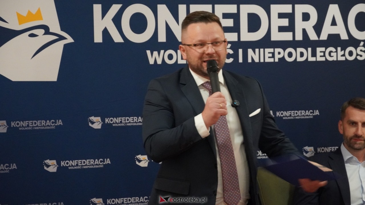Spotkanie lokalnych struktur Konfederacji w Ostrołęce z Marcinem Możdżonkiem [28.10.2026] - zdjęcie #34 - eOstroleka.pl