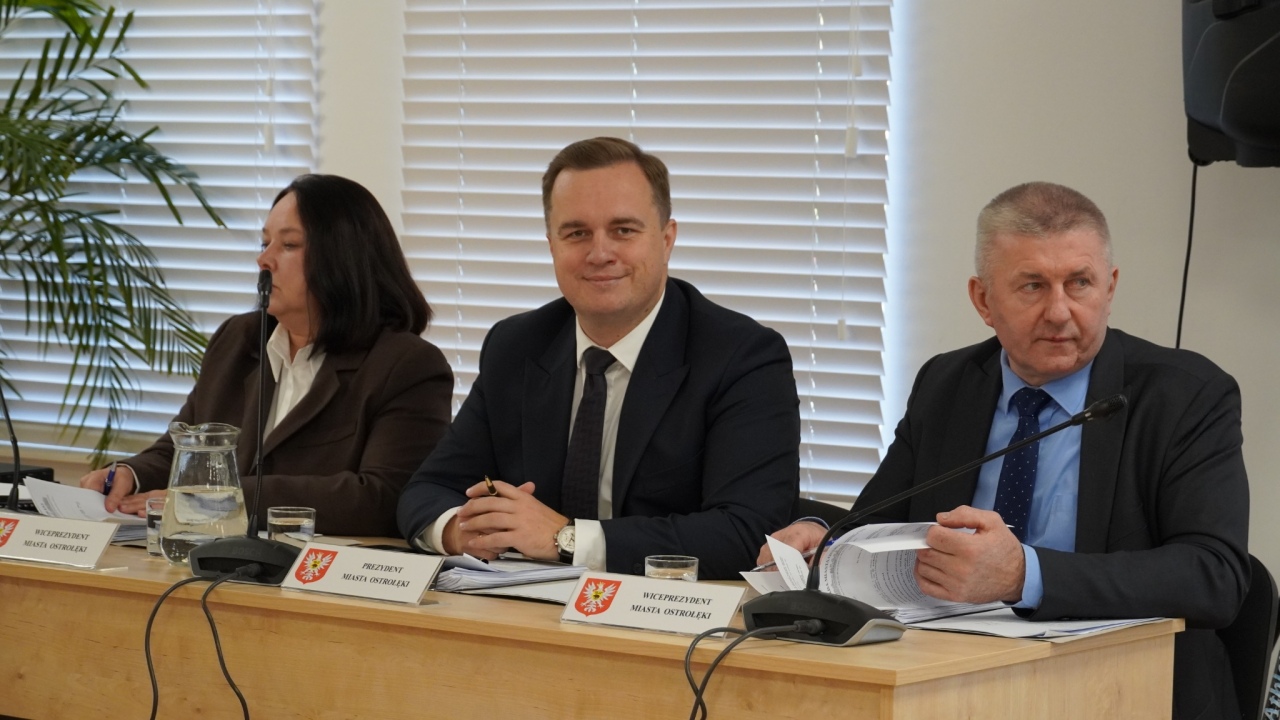 Sesja Rady Miasta [28.10.2026] - zdjęcie #30 - eOstroleka.pl