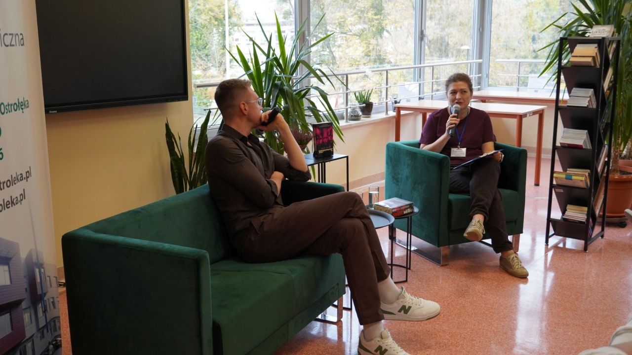 Spotkanie autorskie z Jakubem Rutką w Bibliotece Pedagogicznej w Ostrołęce [29.10.2026] - zdjęcie #8 - eOstroleka.pl