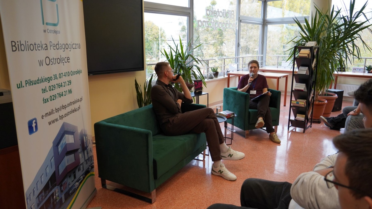 Spotkanie autorskie z Jakubem Rutką w Bibliotece Pedagogicznej w Ostrołęce [29.10.2026] - zdjęcie #7 - eOstroleka.pl